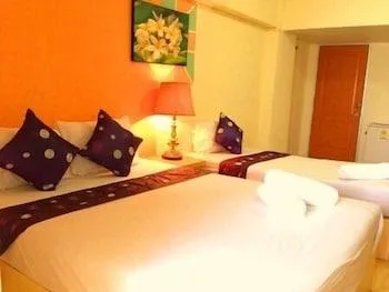 Standard, Triple, 1 Queen and 1 Single Bed, Casa Narinya Hotel At Suvarnabhumi Airport 1/1