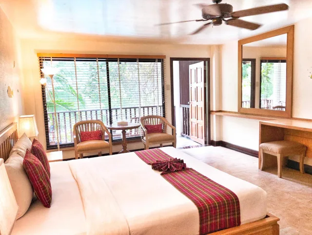 غرفة ديلوكس بـ3 غرف نوم، Birds & Bees Resort 5/6