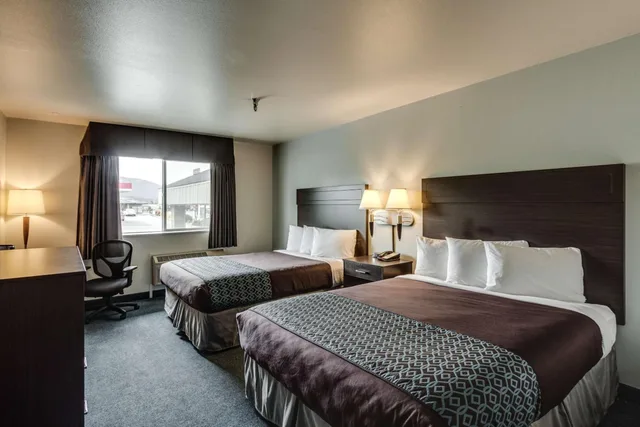 غرفة بسريرين كوين لذوي الإعاقة، Comfort Inn & Suites Post Falls - Coeur dAlene West 1/4