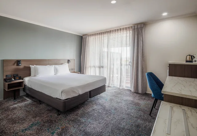 غرفة سوبيريور بسرير كينج، Heartland Hotel Auckland Airport 10/11