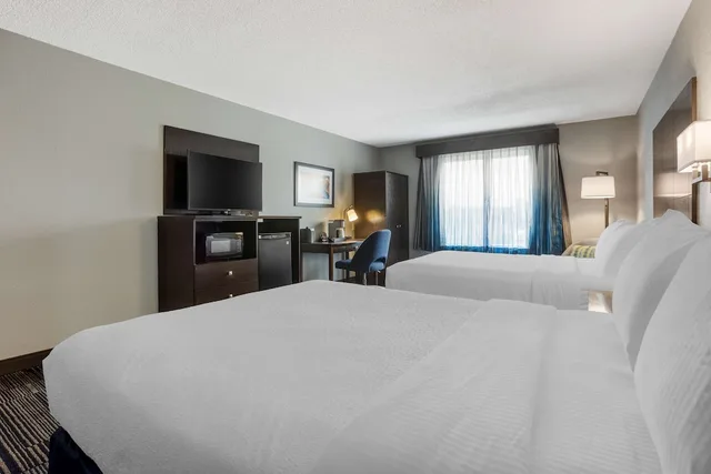 غرفة قياسية بسرير كينج، Best Western Plus Columbia Inn 8/10
