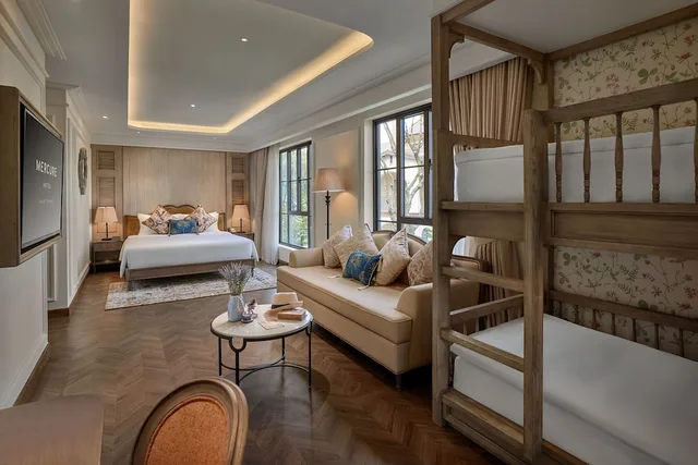 Junior Suite, Family, King Bed, Balcony, Mercure Da Lat Resort 4/7