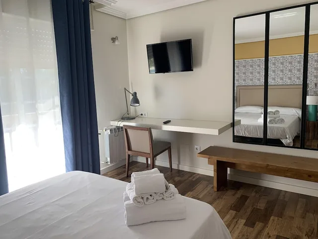 غرفة ديلوكس بسرير كوين، Hotel O Pazo 3/6