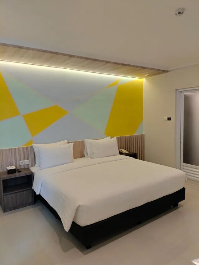 غرفة ديلوكس بسرير مزدوج، Key Inn Hotel Bogor 1/1