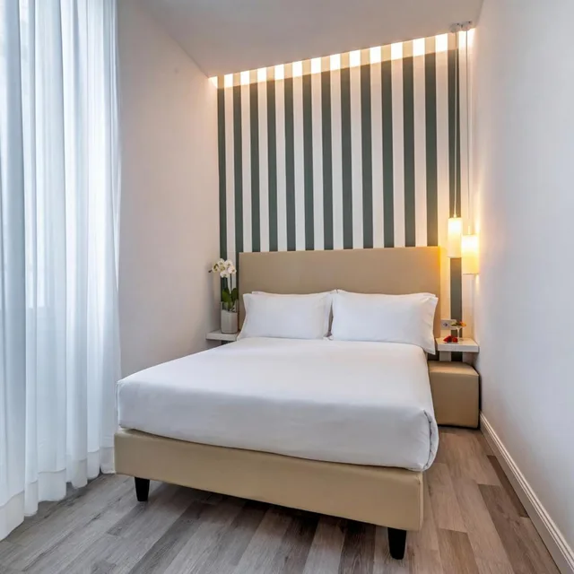 غرفة بسرير كوين، Sanremo Luxury Suites 4/8