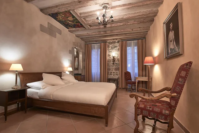 غرفة سوبيريور بسرير كينج، Hotel d Alleves 1/6