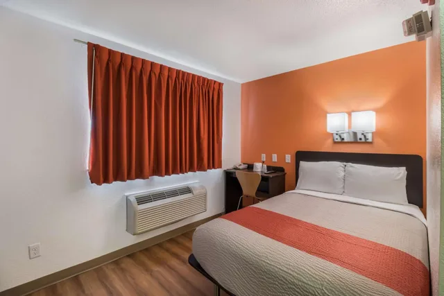 غرفة بسرير كينج، Park Inn by Radisson, Fargo West Acres 9/10