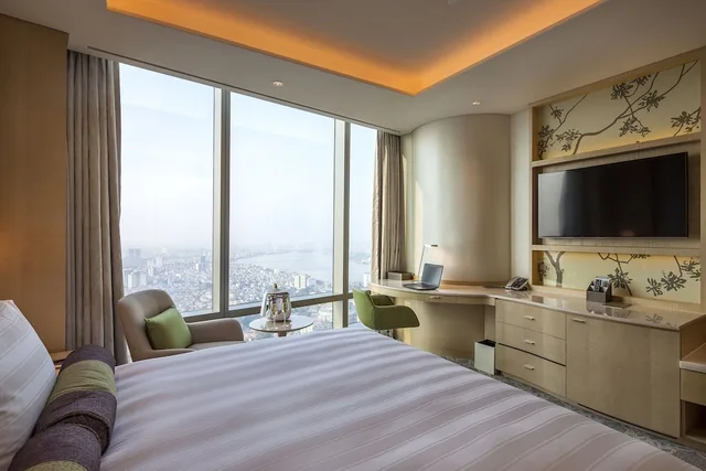 غرفة ديلوكس بسرير كينج، LOTTE HOTEL HANOI 4/8