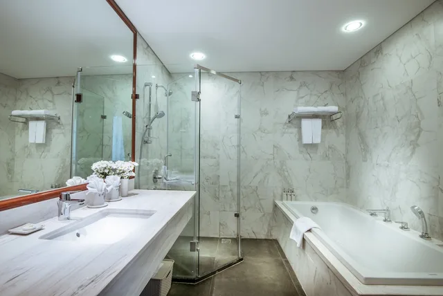 استوديو ديلوكس بسرير كينج بإطلالة على المدينة بشرفة، Dream Hotels And Apartment 2/2