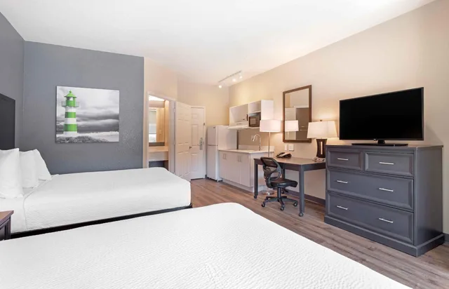 غرفة قياسية بسرير مزدوج، Extended Stay America Suites Baytown 1/3