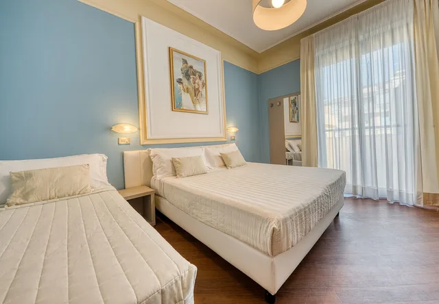 غرفة أساسية ثلاثية بثلاثة أسرّة، Hotel Augustus 1/7