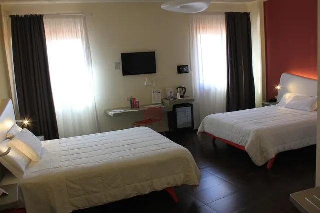 غرفة سوبيريور رباعية، President Hotel Palermo 2/3