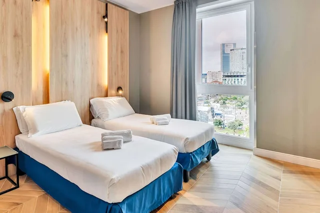 غرفة سوبيريور بسريرين منفصلين، B&B Hotel Milano Aosta 8/10