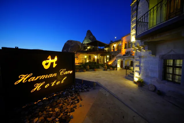 غرفة ديلوكس بشرفة، Harman Cave Hotel 3/3