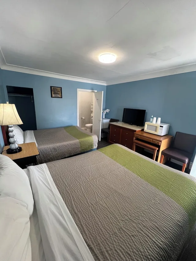 غرفة بريميير بسريرين مزدوجين، Tulip Motel 3/5