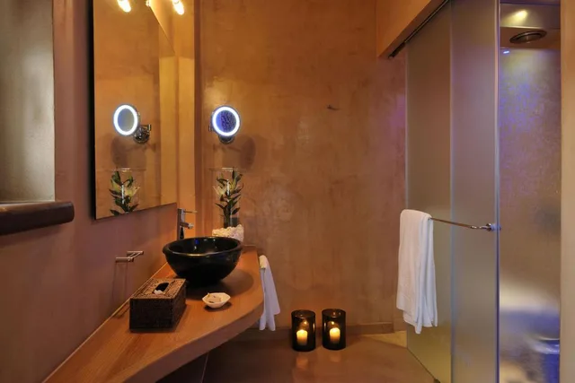 Honeymoon, Valeni Boutique Hotel 6/8