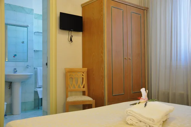 Standard, Double or Twin Bed, Hotel La Marticana 4/10