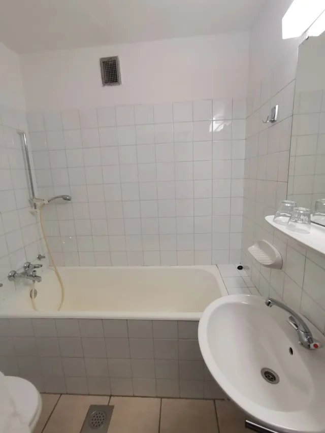 غرفة رباعية بسريرين منفصلين وسرير بطابقين، Hostel Pod Voglom 5/7