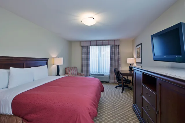 غرفة بسرير كينج، Country Inn Suites By Radisson Wilmington Nc 3/6