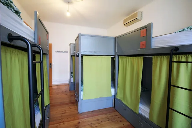 Mixed Dorm, 8 People, 4 Bunk Beds، WOT Patio Social 2/5