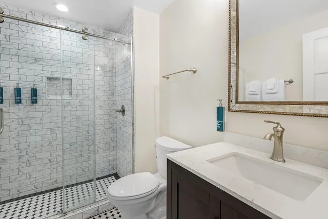 2 Bedrooms, Town House, 2 Queen Beds, Balcony، Hilton Vacation Club Lodge Alley Inn Charleston 3/3