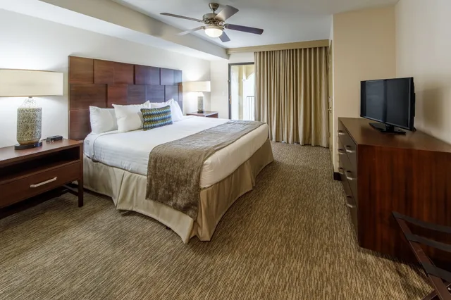 غرفة بسرير كينج وسريرين منفصلين بـ3 غرف نوم، Holiday Inn Club Vacations Scottsdale Resort 5/10