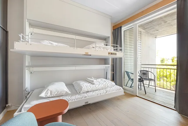 Family, 1 Double and 2 Bunk Beds، Home Hotel Grimstad 2/7