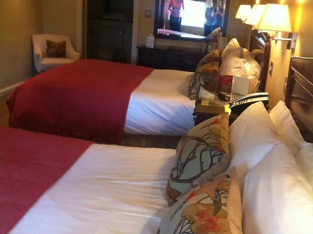 جناح ديلوكس عائلي بسريرين مزدوجين، Eslington Villa 1/6