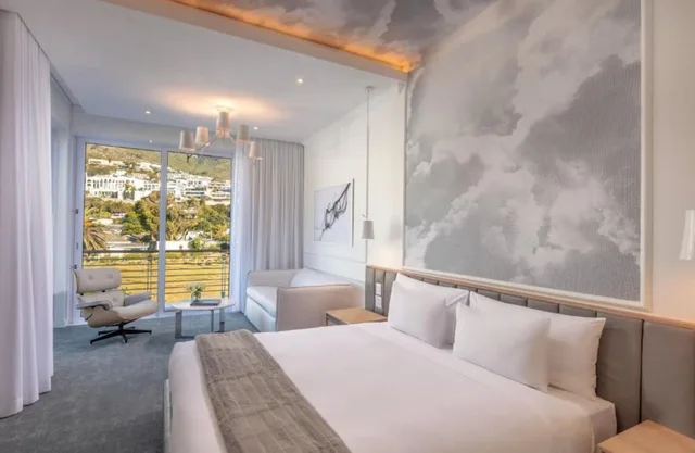 غرفة كلاسيكية بسرير كينج، The Marly Hotel 1/2