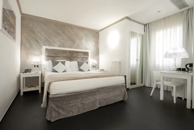 غرفة بريستيج، Rivoli Boutique Hotel 4/8
