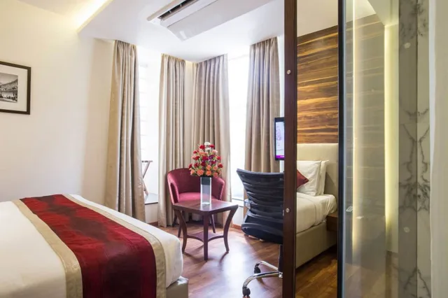 غرفة تنفيذية بسرير مزدوج، Hotel Connaught Royale 10/10