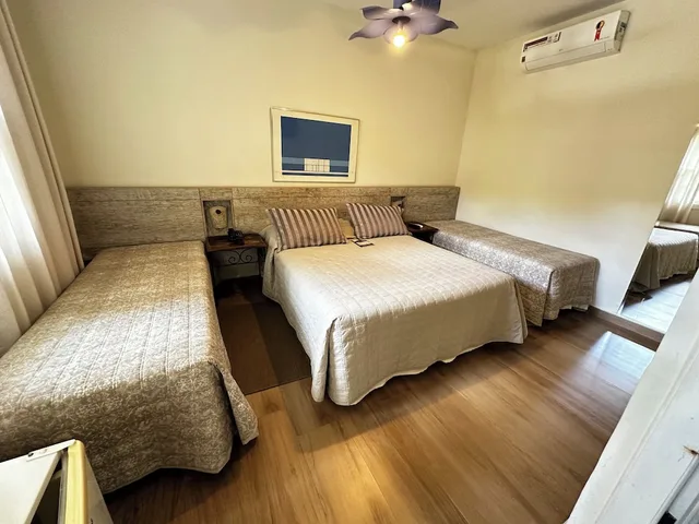 غرفة عائلية بسرير كوين وسريرين منفصلين، Pousada Villa Alferes 3/10