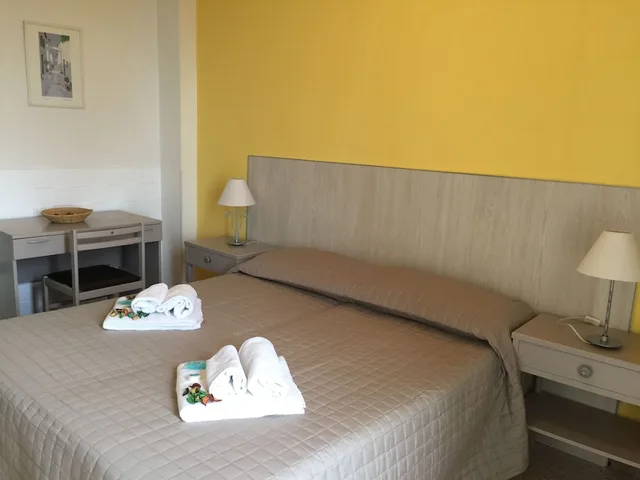 غرفة بسرير مزدوج أو سريرين منفصلين، Domus Beach Castelsardo 1/7