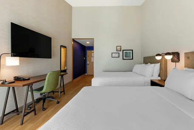 غرفة ديلوكس بسريرين كوين بإطلالة على النهر بشرفة، Four Points By Sheraton Myrtle Beach 9/10