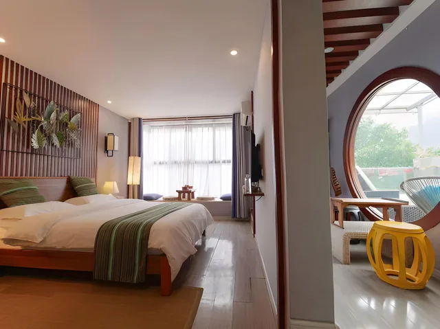 Panorama, Queen Bed، Secret Courtyard Resort Hotel 3/3