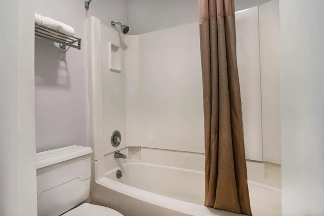 غرفة بسريرين كوين لغير المدخنين، Motel6 Gresham, OR - Portland 6/8