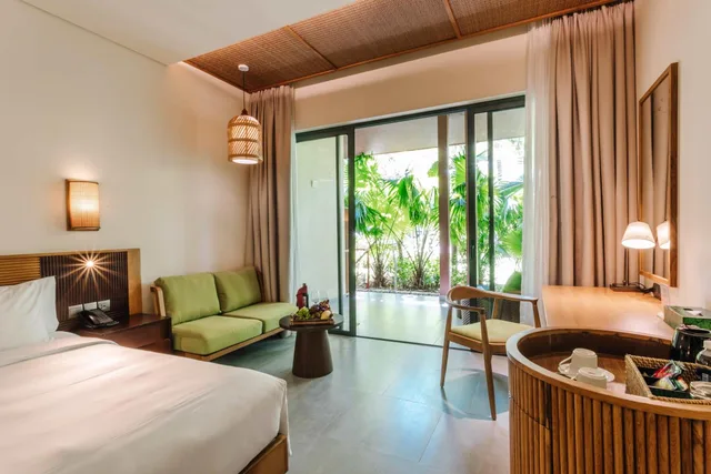 Garden, Deluxe, King Bed، Dusit Princess Moonrise Beach Resort 2/4