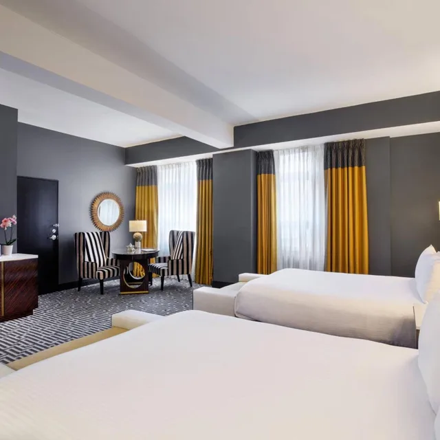 غرفة بسريرين كوين بإطلالة على المدينة، Hotel Metro 3/7