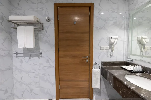 غرفة ديلوكس بسرير كينج، فندق وأجنحة تايم ربا(TIME Ruba Hotel & Suites) 5/6