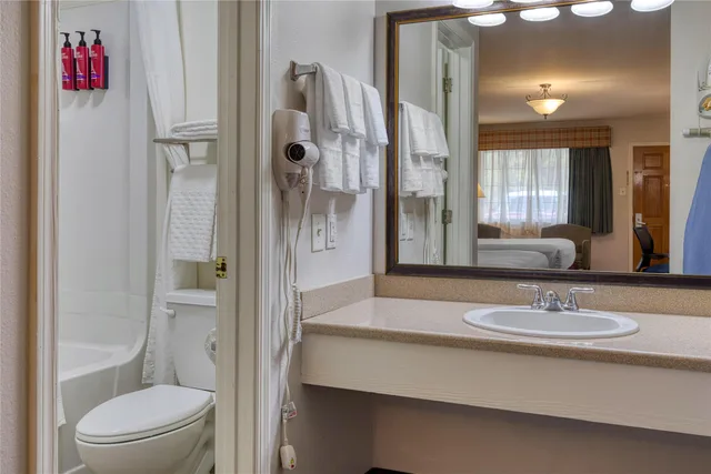 غرفة بسريرين كوين، SureStay Hotel By Best Western Leesville 5/5