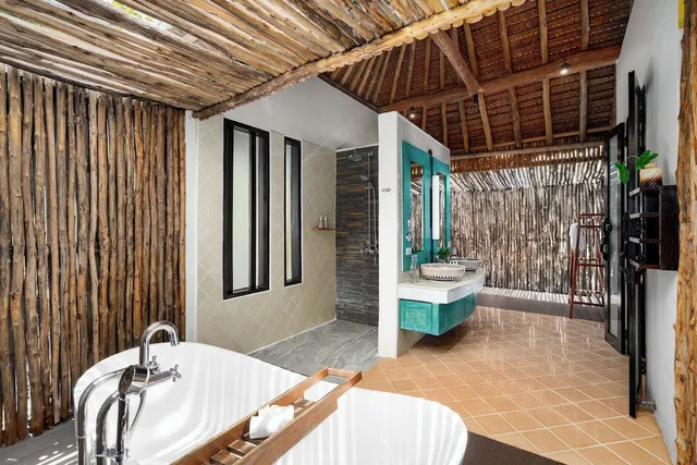 Villa, King Bed, Hill Side، SAii Phi Phi Island Village 3/3