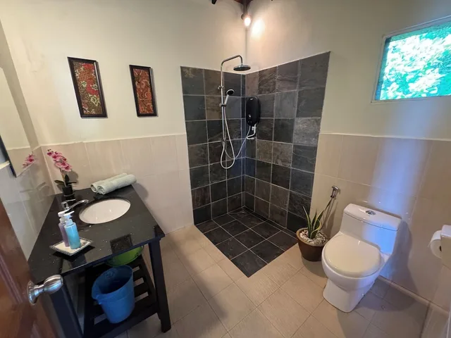 غرفة سوبيريور بسرير كينج، Minang Cove Resort & Spa 3/3