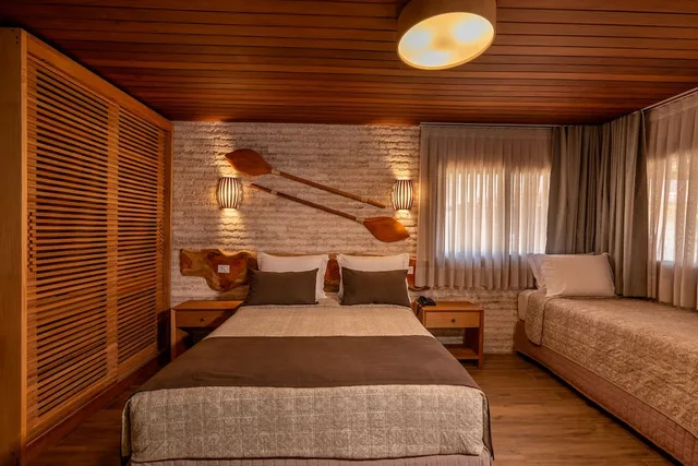 Master, Superior, 1 Double and 1 Single Bed, Village Paraíso Tropical 2/8