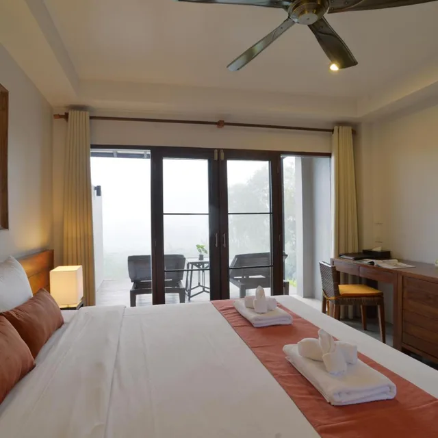 غرفة غراند ديلوكس بسرير مزدوج، Yoma Hotel 2/9