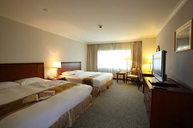 Harbor, King Bed، Evergreen Laurel 3/10