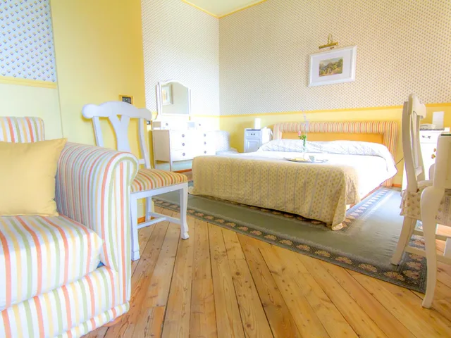 غرفة ديلوكس بسرير مزدوج بشرفة، Hotel Colonne 6/10