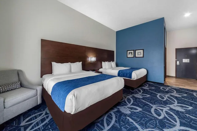 غرفة بسرير كوين، Comfort Inn And Suites Oklahoma City South I 35 3/3