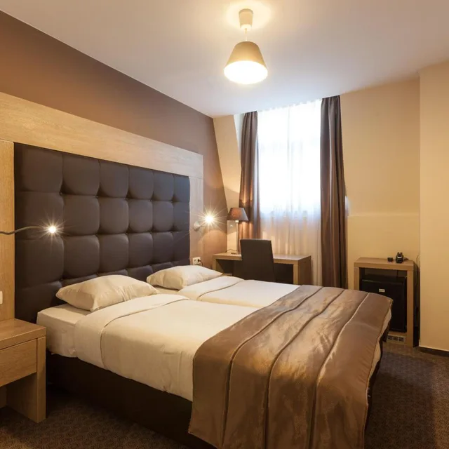 غرفة مفردة، Hotel Villa Royale 6/7