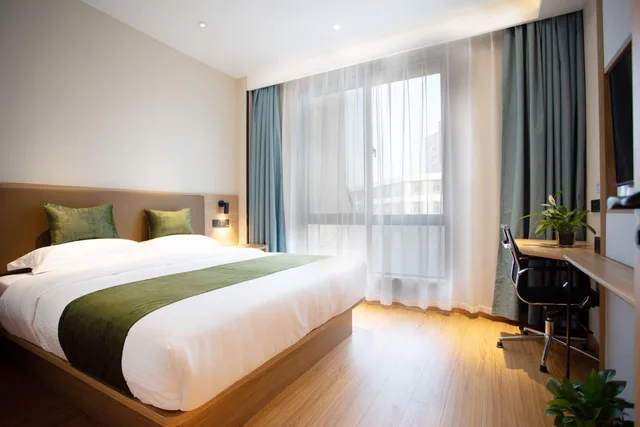 غرفة بزنس بسرير كوين، GreenTree Inn Express Shanghai Pudong Lingang New City Yunhan Road 2/2