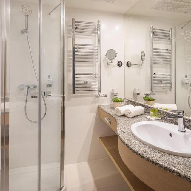 غرفة سوبيريور بسرير كينج، Hotel Carbona Thermal Spa 5/5